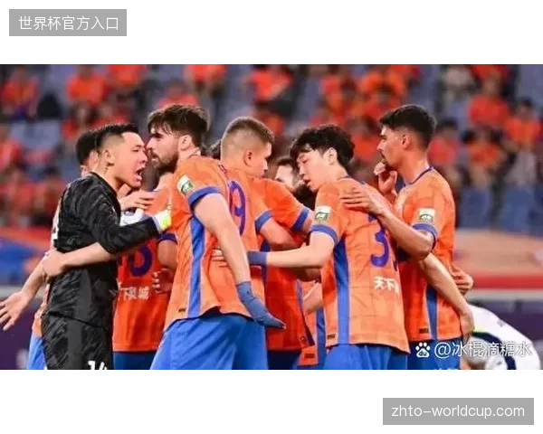 基米希在国家队固定于右后卫位置，拿高士文的这一调整旨在解决德国队长期存在的边路防守短板
